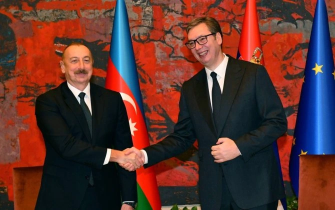 Vuçiç İlham Əliyevi təbrik etdi