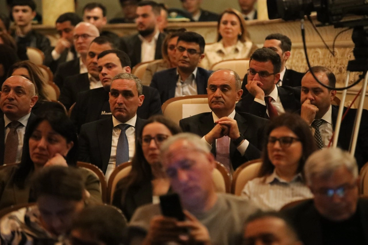 Aprel döyüşlərinə həsr olunmuş “Zəfər Yolu” adlı layihənin təqdimatı keçirilib - FOTOLAR