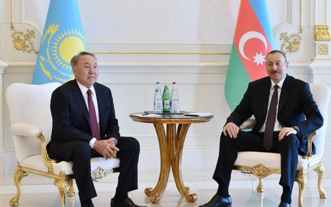 Nursultan Nazarbayev Prezident İham Əliyevə təbrik ünvanlayıb