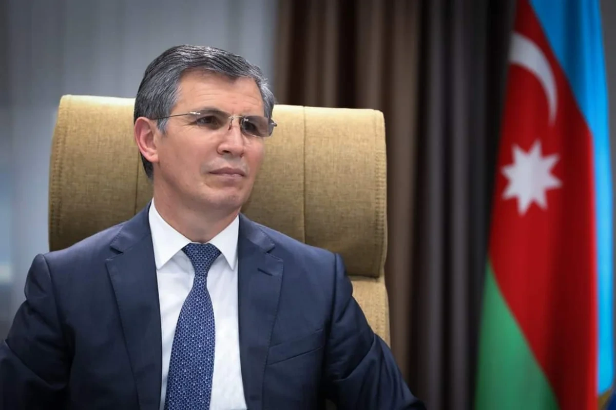 Kliklə başlayan risk: uşaqları kim böyüdür - valideyn, yoxsa sosial media? - ARAŞDIRMA