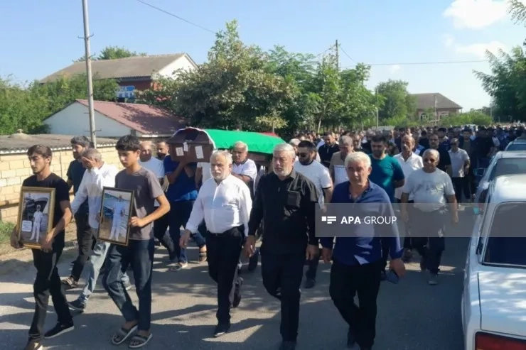 Odessa yaxınlığında vurulan gəminin kapitanı dəfn olundu - FOTO