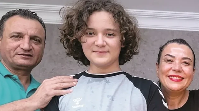 Türkiyədə məktəbdə qətliam törədən şagirdin anası həbs edildi - FOTO