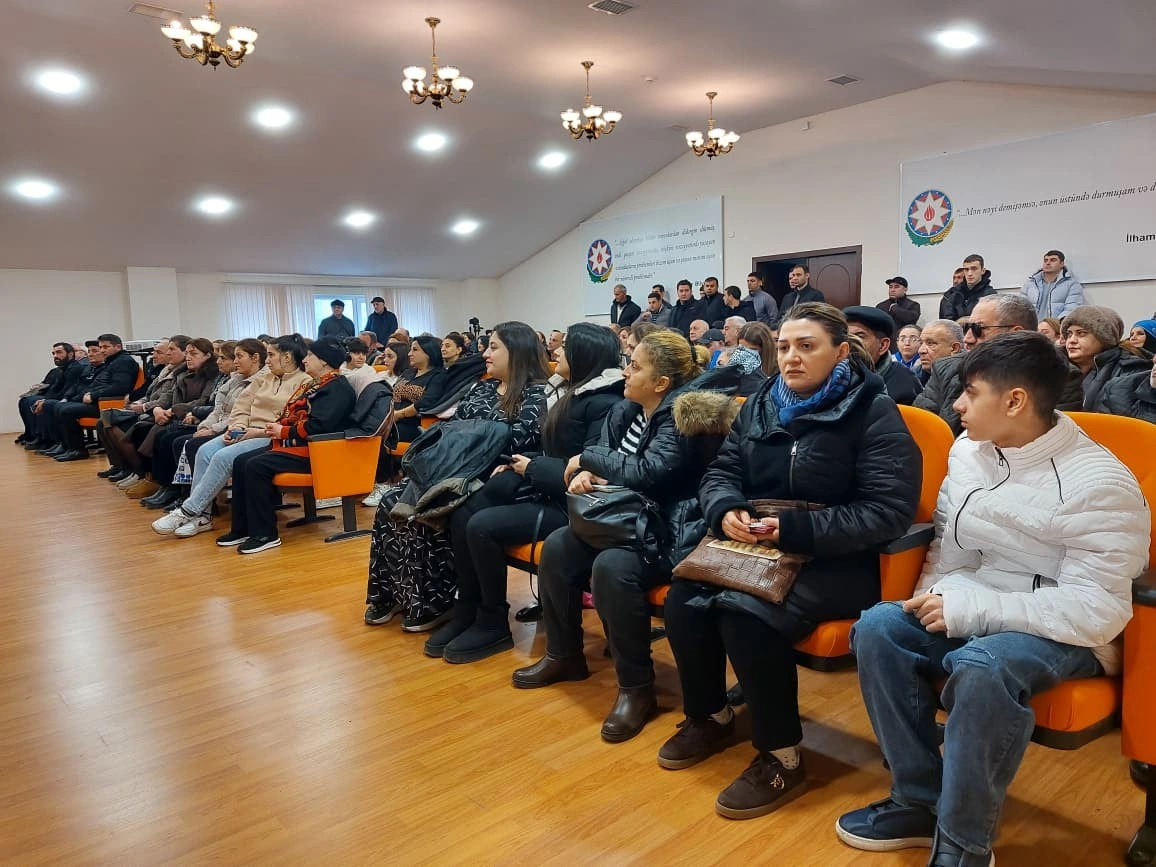 Keçmiş məcburi köçkünlər mina təhlükəsi ilə bağlı maarifləndirildi - FOTOLAR
