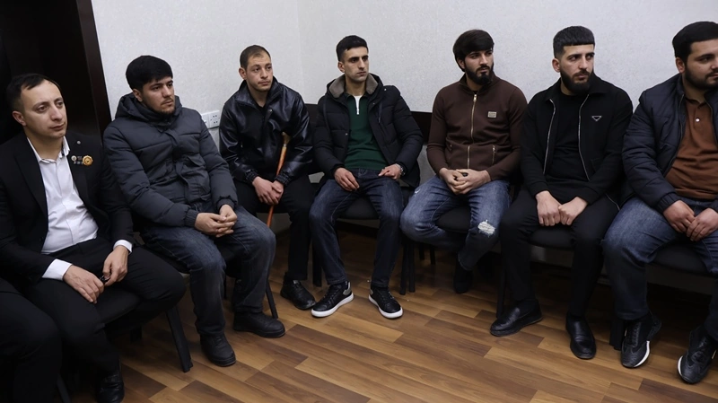 Polkovnik Cəlil Xəlilov Qubada veteranlarla görüşüb