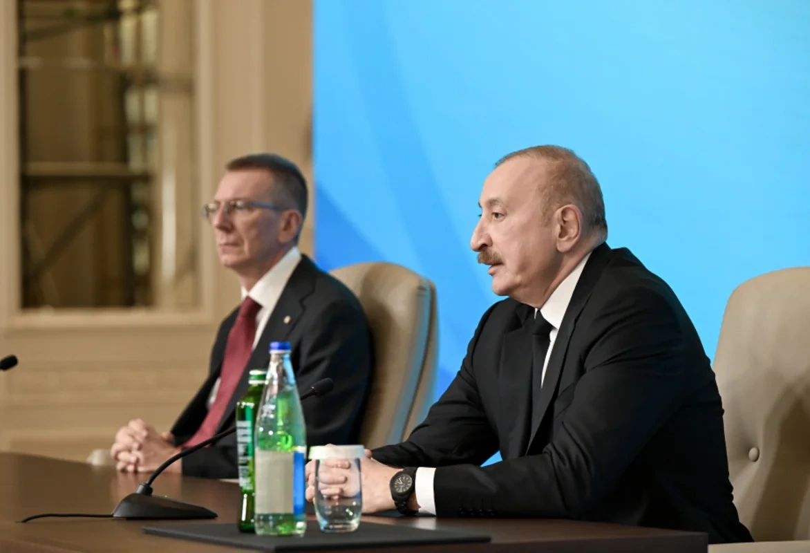 Prezident: "Valyuta və qızıl ehtiyatlarımız xarici borcumuzu 18 dəfədən çox üstələyir"