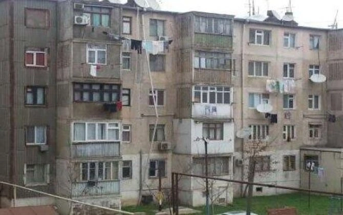 İpoteka verilmir, qiymətlər isə artır: Bakıda köhnə binaların sirri