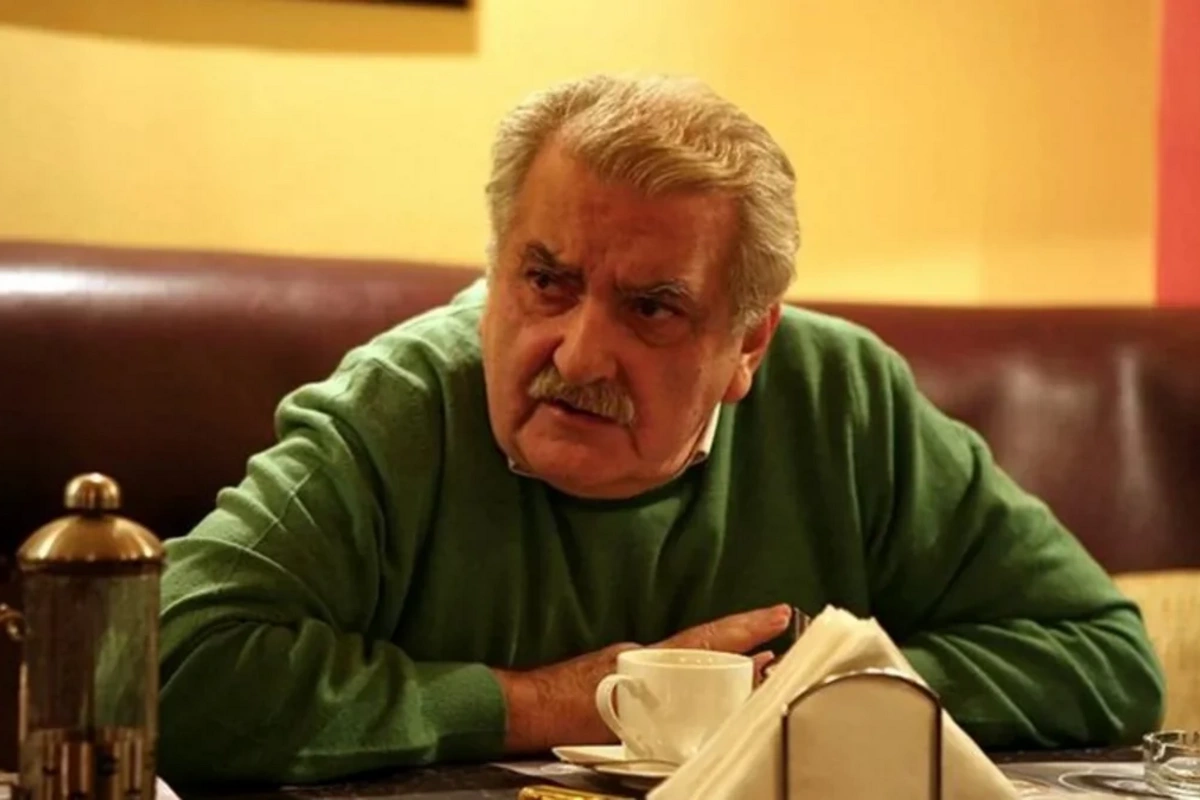 Ramiz Fətəliyev Prezidentin fəxri diplomu ilə təltif edilib
