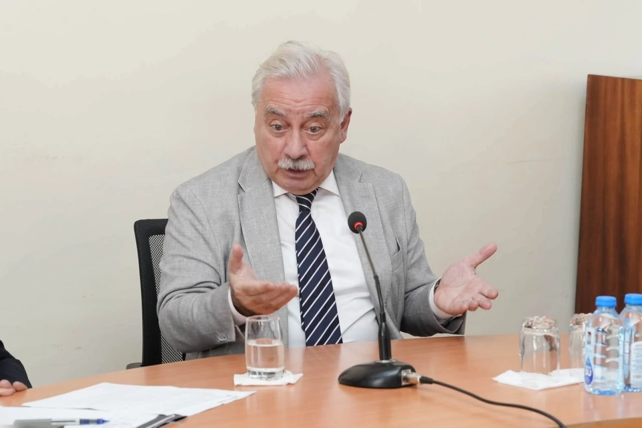BSU ilə AMEA-nın Fəlsəfə və Sosiologiya İnstitutu yeni layihəyə başladı - FOTOLAR