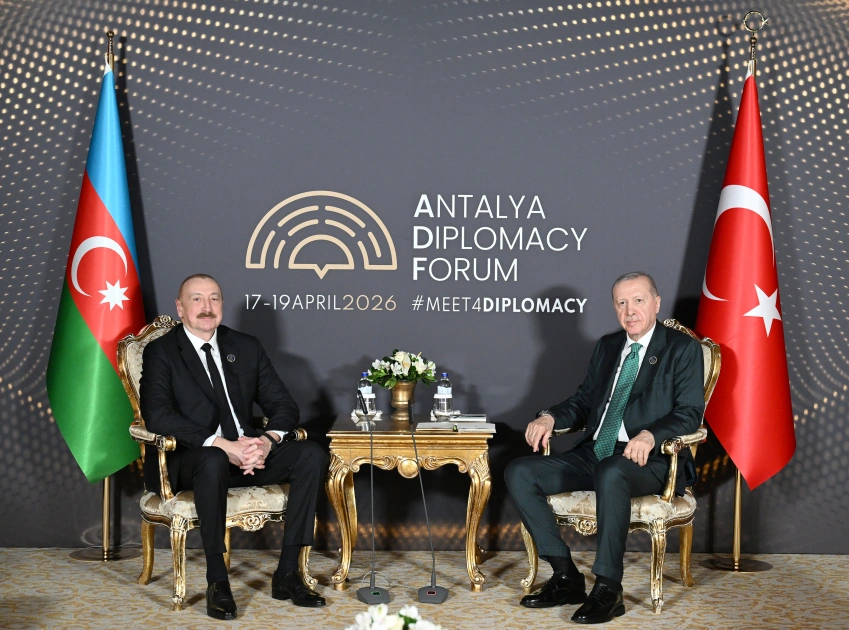 Antalyada İlham Əliyevlə Rəcəb Tayyib Ərdoğanın görüşü keçirilib - FOTO - YENİLƏNİB