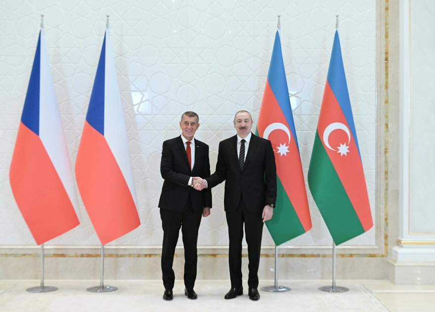 İlham Əliyev Çexiyanın Baş nazirini Qəbələdə qarşıladı - FOTOLAR