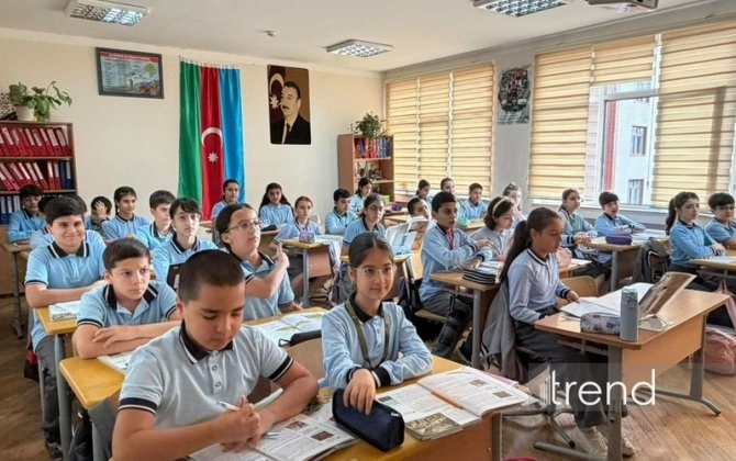 Vahid geyim forması məktəblərdə uğurla tətbiq olunur - 247 nömrəli məktəbdən REPORTAJ