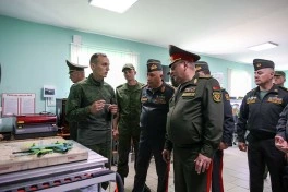 Kərim Vəliyev Belarusda bir sıra hərbi obyektlərdə olub - FOTO