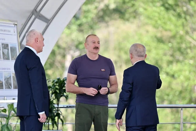 İlham Əliyev Laçında "Həkəriçay" su anbarının təməlini qoydu - FOTO