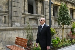 İlham Əliyev Bakının İslam Səfərli küçəsinin yenidənqurmadan sonra açılışında iştirak edib - FOTO