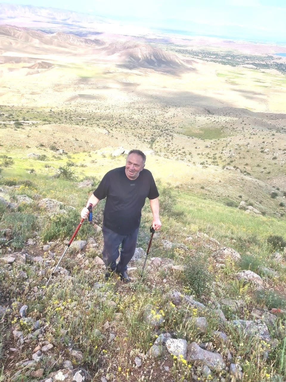 “İsa Həbibbəylinin dirijorluğu ilə Nuh dabanı axtaran tarixçilər əsl tarix nümunələrimizi gözardı etməyə çalışıblar...”