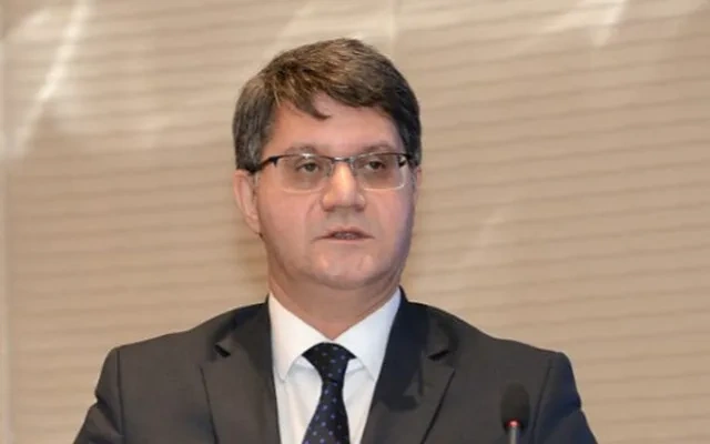 Nazir İlham Nəsirovu vəzifəsindən azad etdi