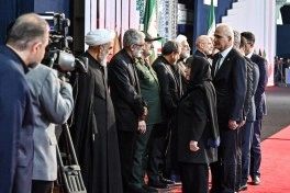 Azərbaycan nümayəndə heyəti Seyid Əli Xameneinin vida mərasimində iştirak edib - FOTO