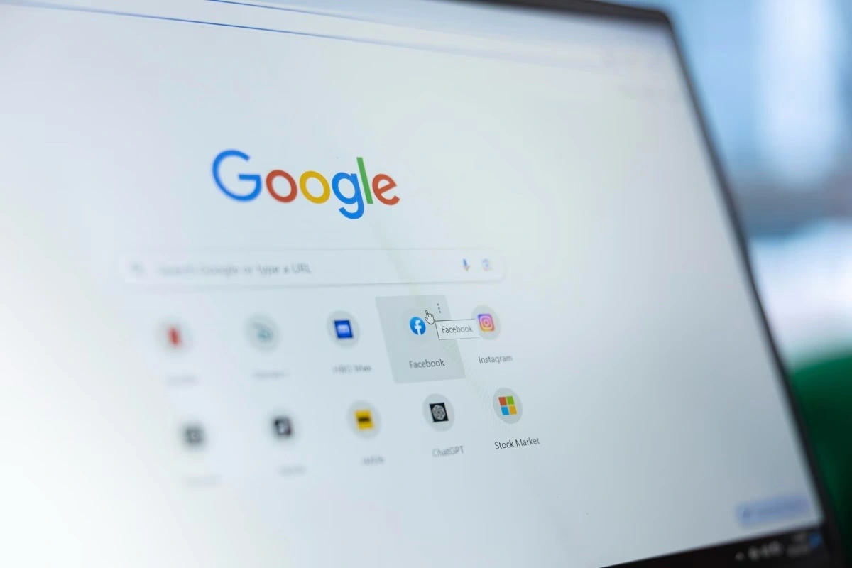 İnternet yaddaşımızı zəiflədir? Alimlər "Google effekti"ni araşdırıb