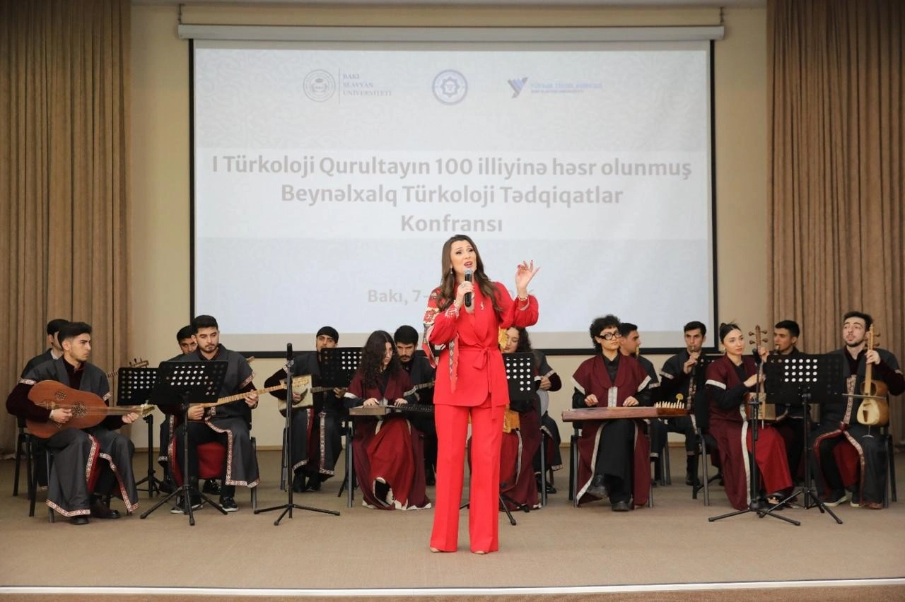 BSU-da Beynəlxalq Türkoloji Tədqiqatlar Konfransı keçirildi - FOTOLAR