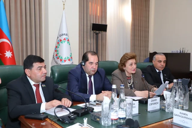 Qərbi azərbaycanlıların qayıdış hüququna həsr olunmuş konfrans keçirilib