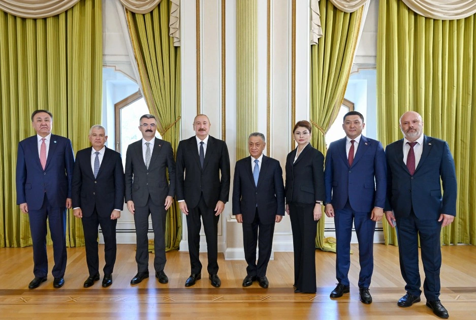 İlham Əliyev TDT ölkələrinin təhlükəsizlik üzrə rəhbər şəxslərini qəbul etdi - FOTOLAR