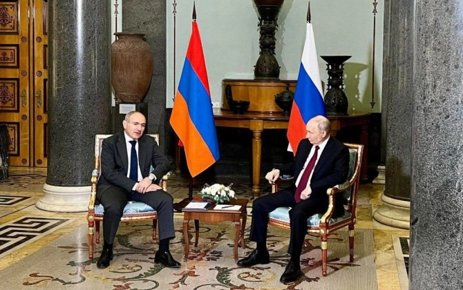 Paşinyan Putinlə görüşdə Ermənistanı Azərbaycanla birləşdirən dəmir yolu xətlərinin bərpası məsələsinə toxunub