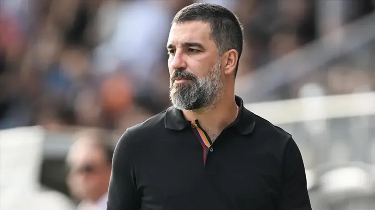 Arda Turan Türkiyə millisi ilə bağlı qərarını açıqladı