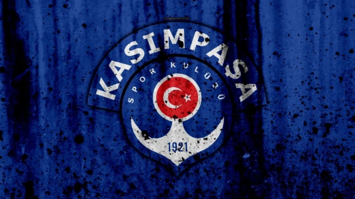 "Kasımpaşa" "Fənərbağça"nın daha bir futbolçusunu transfer edib