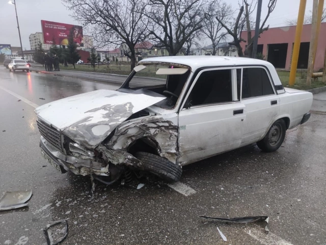 Xaçmazda zəncirvari qəza: Xəsarət alan var - FOTO