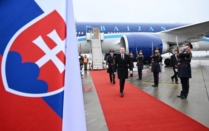 Azərbaycan Prezidenti İlham Əliyev Slovakiyaya rəsmi səfərə gedib