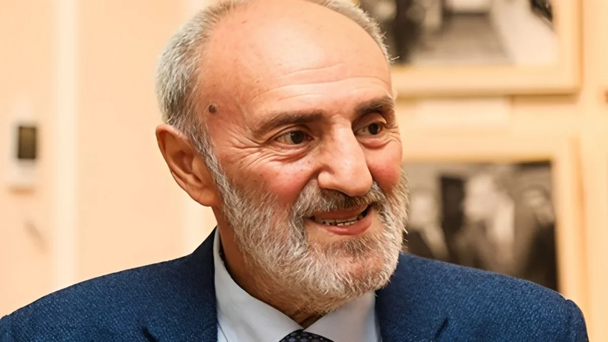 Akif İslamzadənin vəziyyəti ilə bağlı OĞLUNDAN AÇIQLAMA