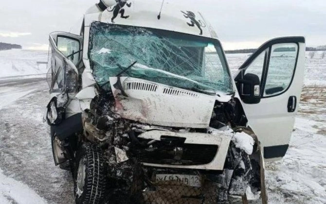 Avtobusla yük maşını toqquşub - Ölən uşaqlar var