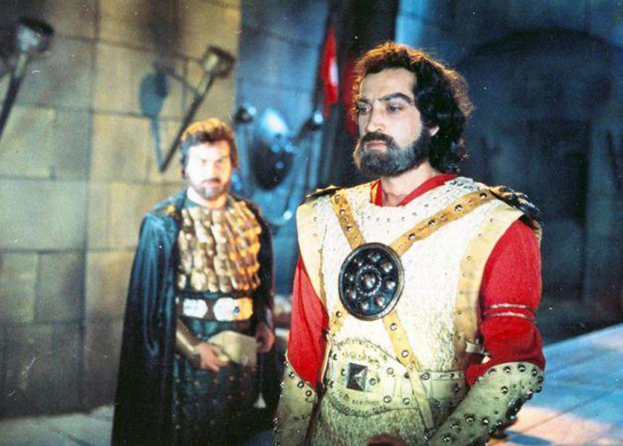 Rasim Balayevin “oğlu” danışdı: “Mənə görə gecə yuxusuna haram qatıb çəkilişə gəldi...” - “Babək” filminin BUĞDAYI-ÖZƏL+FOTO
