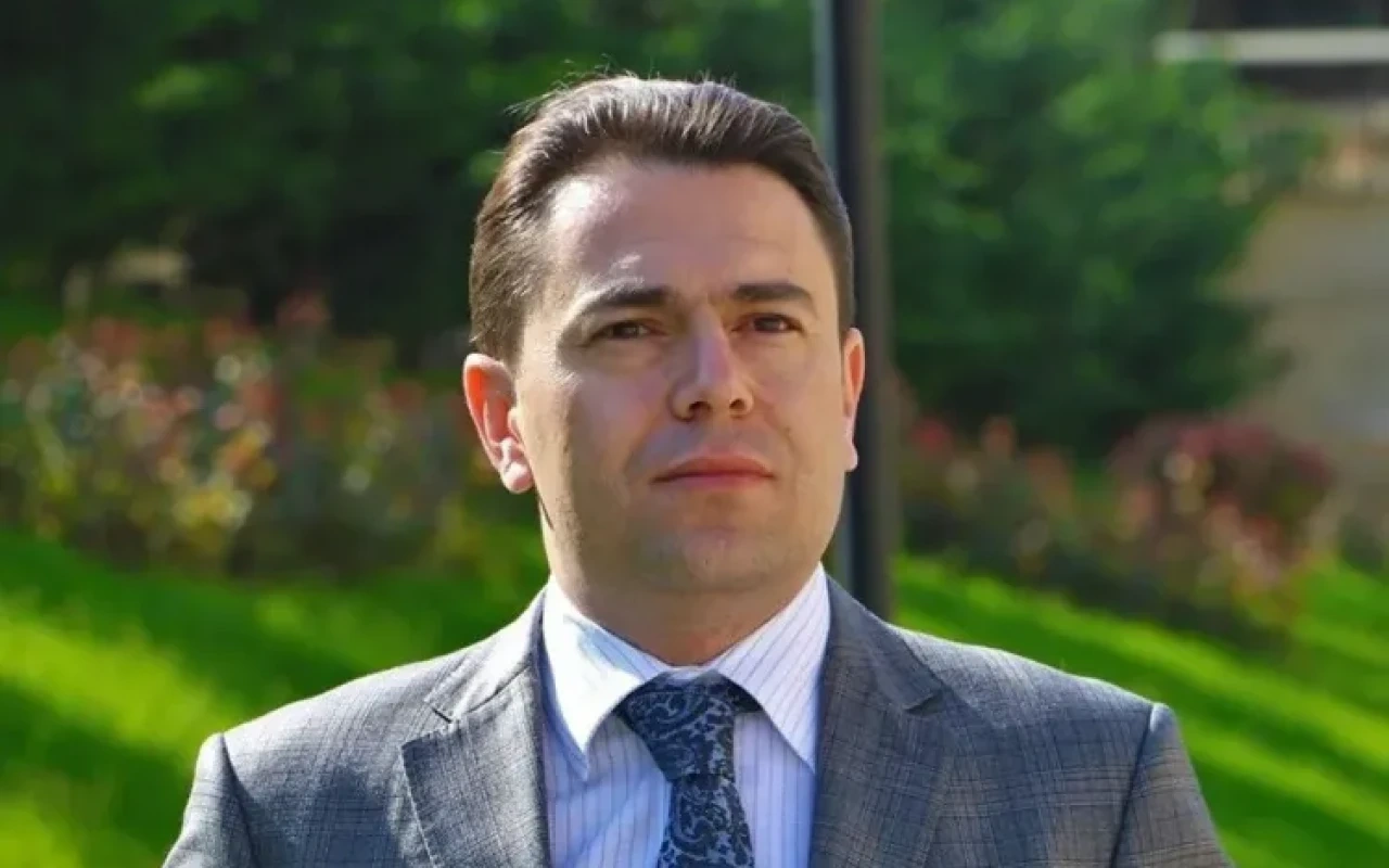 Anar Nəcəfli vəzifəsindən azad olundu