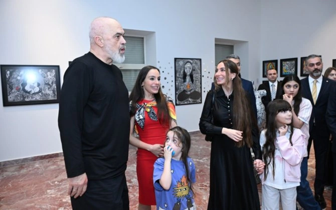 Leyla və Arzu Əliyevalar Tiranada MAMA "Ana təbiət" beynəlxalq incəsənət sərgisinin açılışında - FOTOLAR