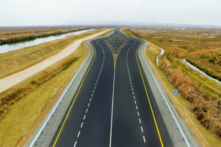 Azərbaycanın bu yollarında sürət həddi 130 oldu