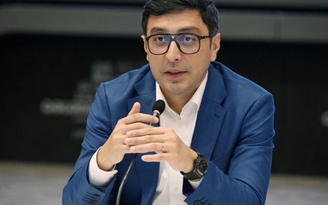 Fərid Qayıbov onu özünə yenidən müşavir təyin etdi – FOTO