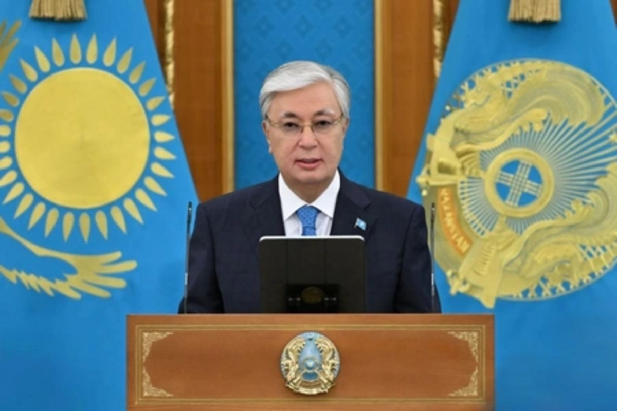 Tokayev: "Azərbaycan və Ermənistan arasında sülhün ən qısa zamanda bağlanacağına ümid edirik"