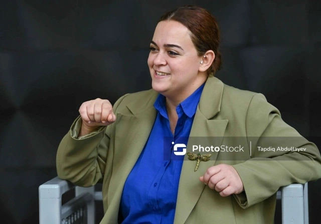 Ayla Osmanova: "Ürəksiz səhnəyə çıxmaq tamaşaçını aldatmaqdır" - MÜSAHİBƏ