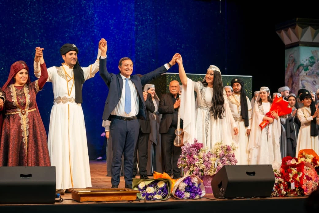 “Artıq çəkimə görə arıqlayıb 15 il sonra Leylini oynadım”-Zeynəb Xanlarova tamaşadan öncə xanəndəyə nə deyib?-ÖZƏL