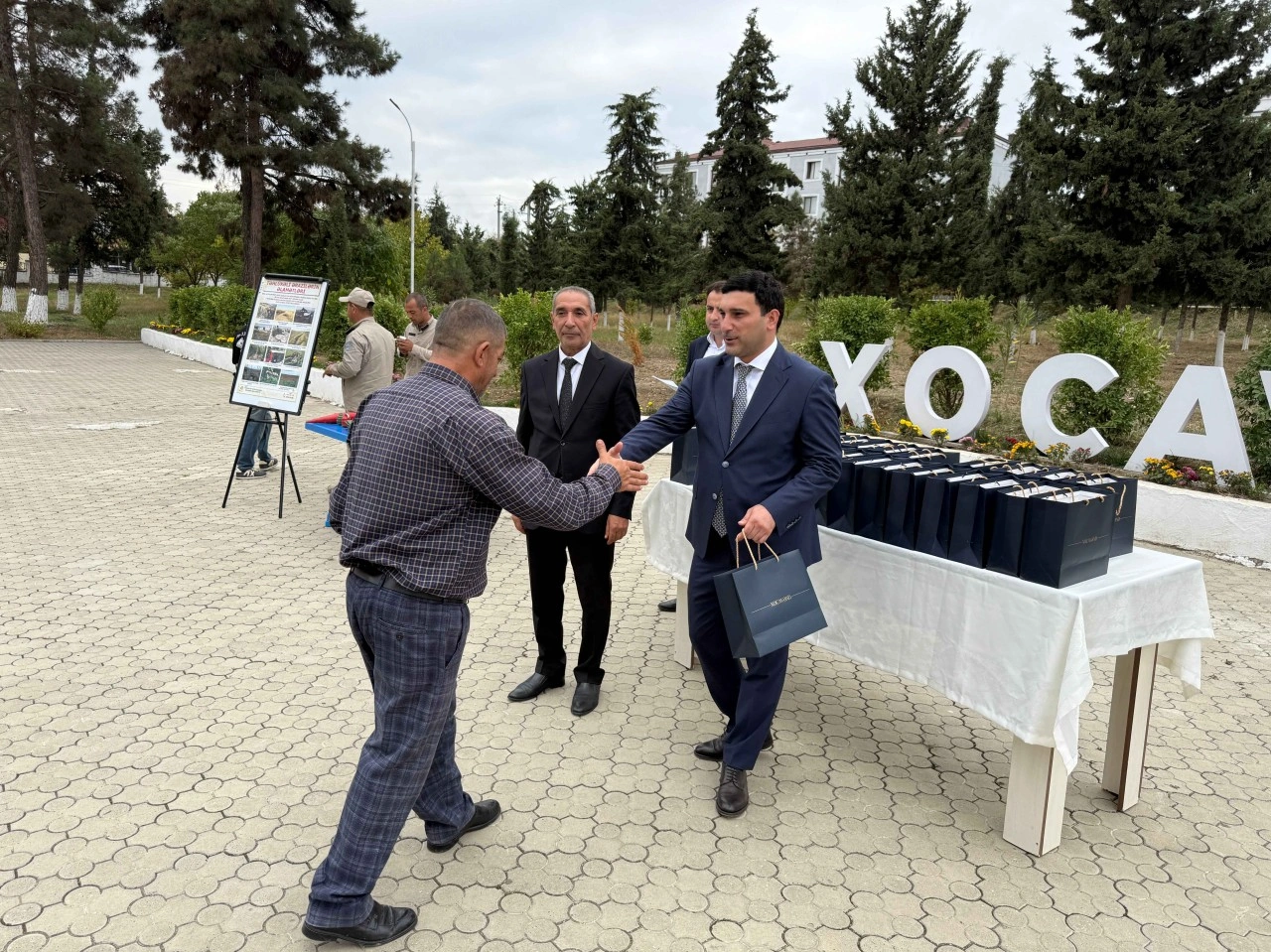 Xocavənd və Ağdərə sakinləri doğma yurdlarına qayıtdılar - FOTO