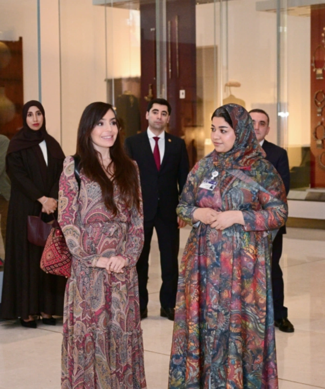 Leyla Əliyeva Maskatda Oman Milli Muzeyində və Mutrah bazarında olub - FOTOLAR