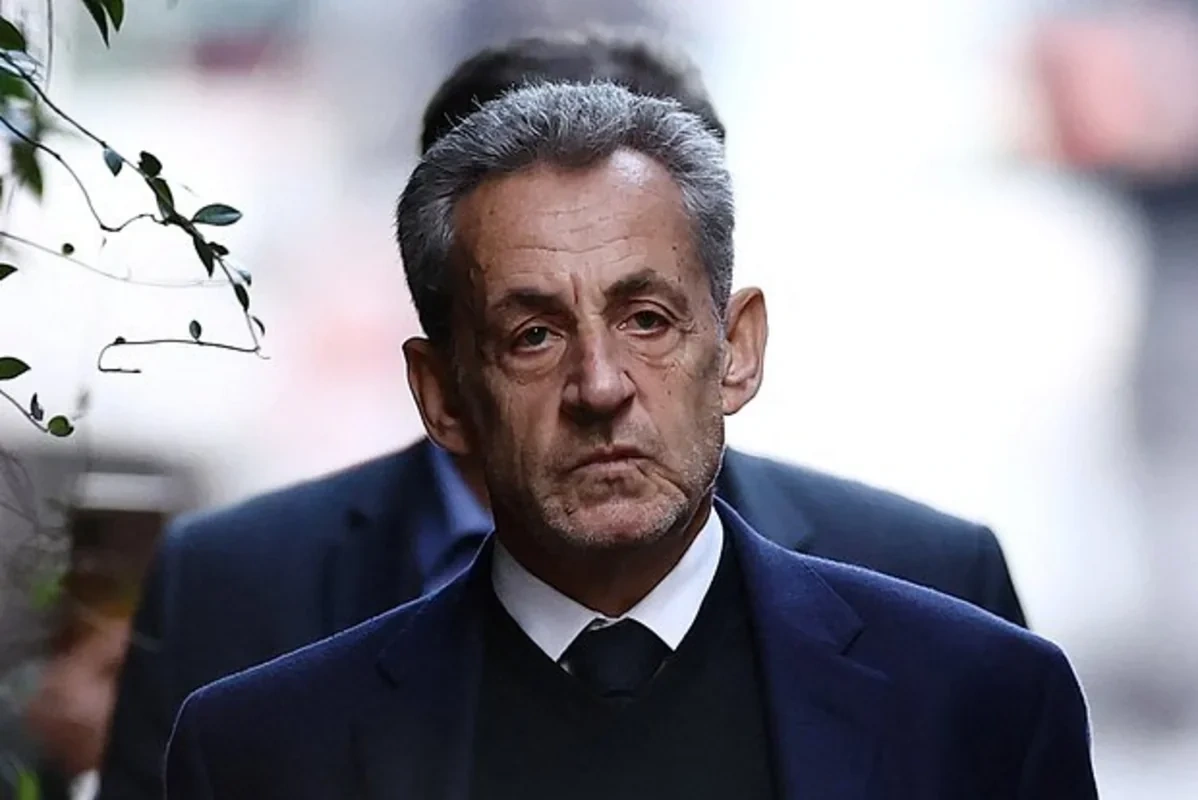 Nikolya Sarkozi yenidən həbs ediləcək