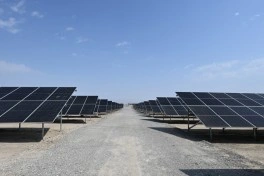 Prezident Naxçıvanda “Şəms 1” və “Qərbi Üfüq” Günəş Elektrik stansiyalarında görülən işlərlə tanış olub - FOTO