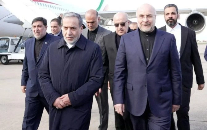 İranın danışıqlar heyəti Omana səfər edib