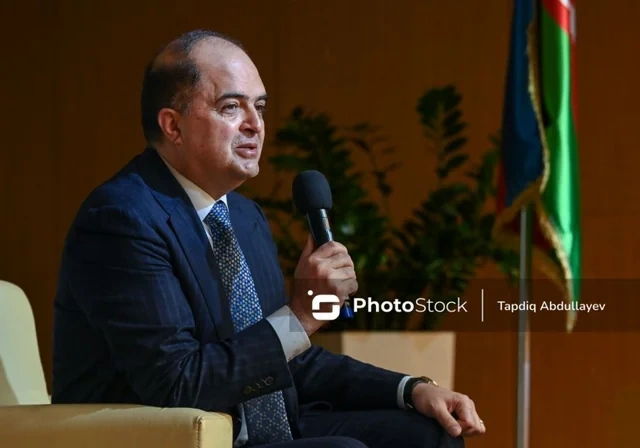 Ürək-damar cərrahı Rəşad Mahmudov: "İnsan xəyalını düzgün quranda hədəflərini daha asan müəyyənləşdirə bilir"