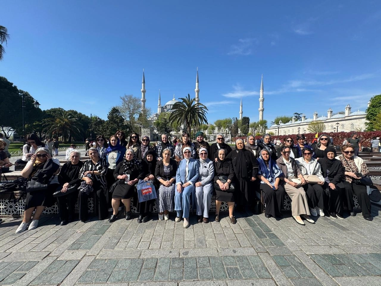 Şəhid ailələri Çanaqqala şəhərini ziyarət ediblər - FOTOLAR