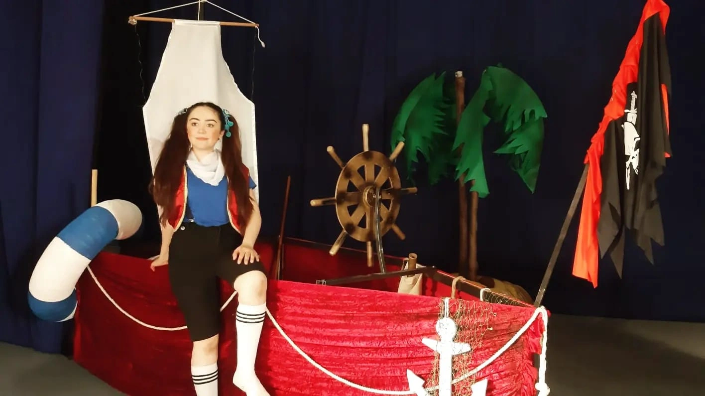 “Universiteti bitirən gənclər teatrlarda iş tapmır, məni bu sənətə anam yönəldib” - FOTO+ÖZƏL