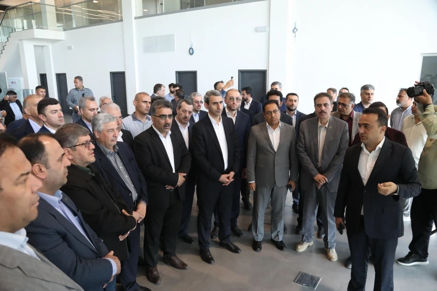 Azərbaycan və İranın dəmir yolu rəsmiləri Astara Terminalındakı tikinti işi ilə tanış olub - FOTO