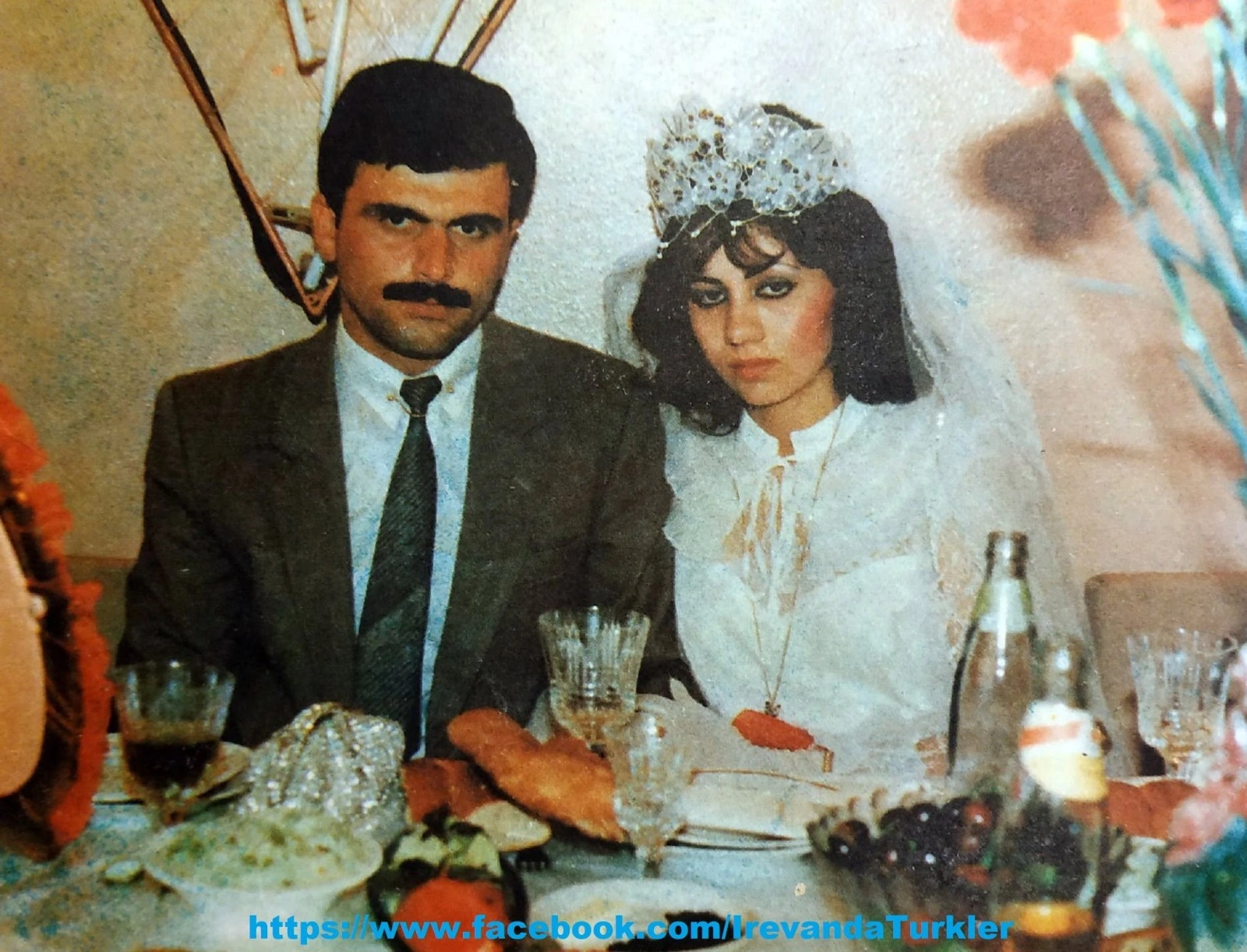 “İlhamdan sonra özünü öldürmək istəyirdi, intihar edəndə bətnində körpəsi var idi” - Fərizənin qardaşı